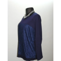 Elegancka bluzka zdobiona kwiatową koronką - granatowa